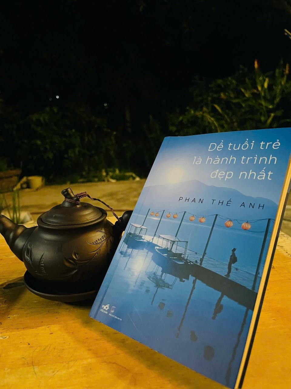 REVIEW SÁCH ĐỂ TUỔI TRẺ LÀ HÀNH TRÌNH ĐẸP NHẤT - PHAN THẾ ANH