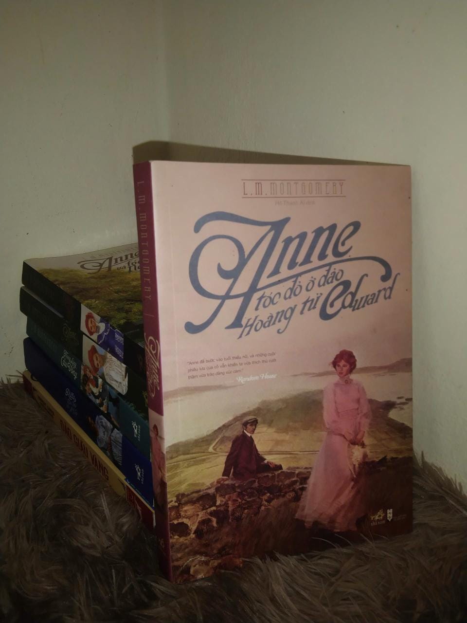 REVIEW SÁCH ANNE TÓC ĐỎ Ở ĐẢO HOÀNG TỬ - Lucy Maud Montgomerty