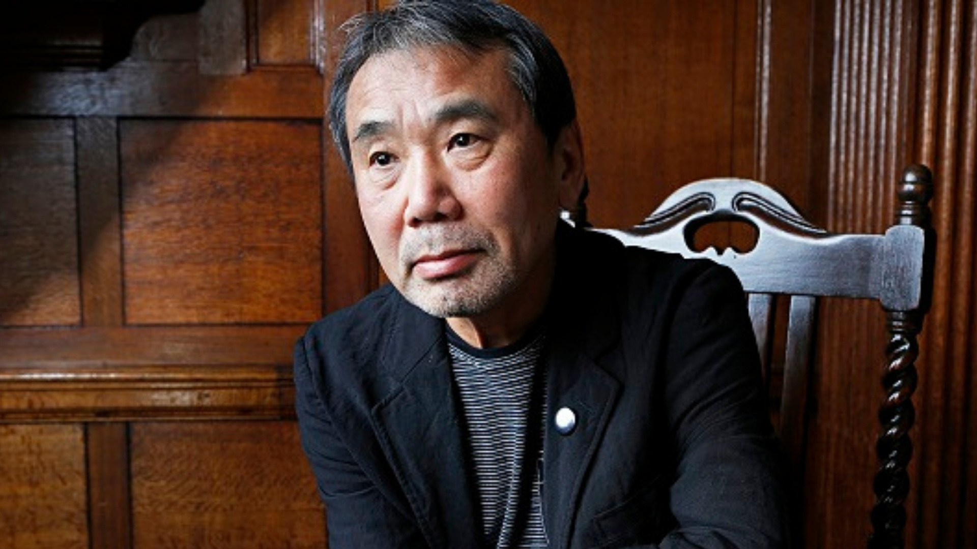 Và Murakami đột nhiên nhận ra: 'Tôi nghĩ mình có thể viết một cuốn tiểu thuyết'