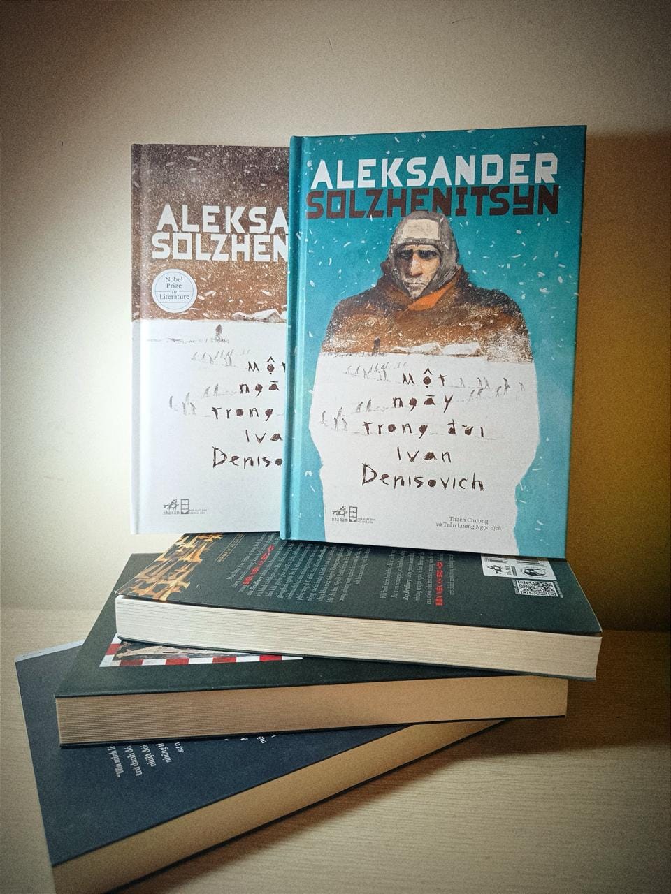REVIEW SÁCH MỘT NGÀY TRONG ĐỜI IVAN DENISOVICH - ALEKSANDER SOLZHENITSYN