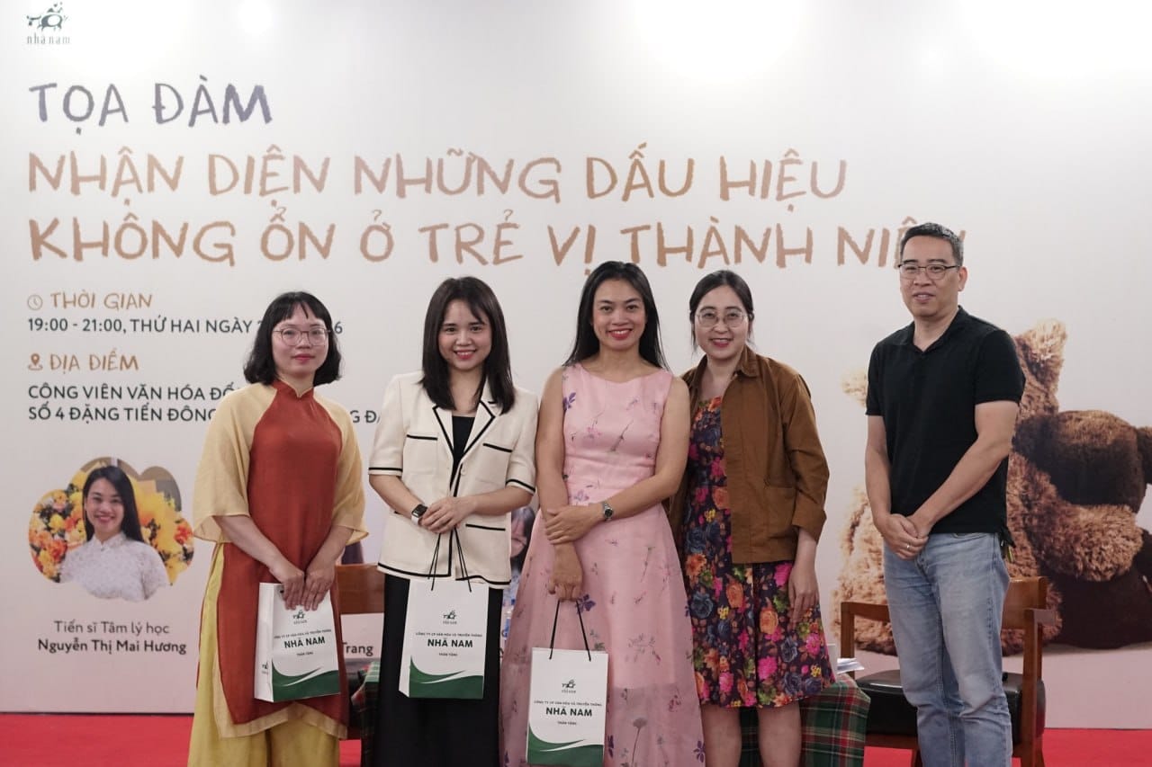 TỌA ĐÀM NHẬN DIỆN NHỮNG DẤU HIỆU KHÔNG ỔN Ở TRẺ VỊ THÀNH NIÊN