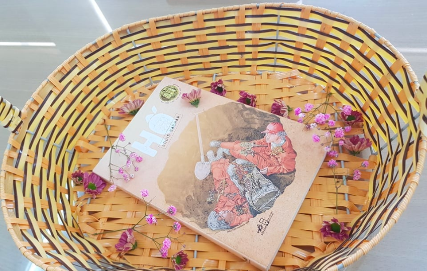 Review sách: HỐ – Louis Sarcha