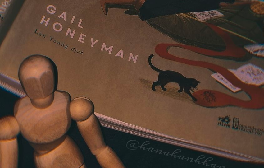 Review sách: ELEANOR OLIPHANT HOÀN TOÀN ỔN – Gail Honeyman