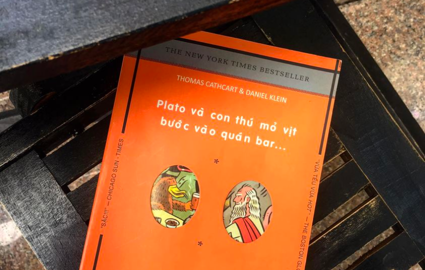 Review sách: PLATO VÀ CON THÚ MỎ VỊT BƯỚC VÀO QUÁN BAR – Thomas Cathcart & Daniel Klein