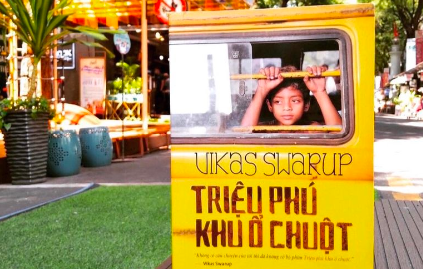 Review sách: TRIỆU PHÚ KHU Ổ CHUỘT – Vikas Swarup