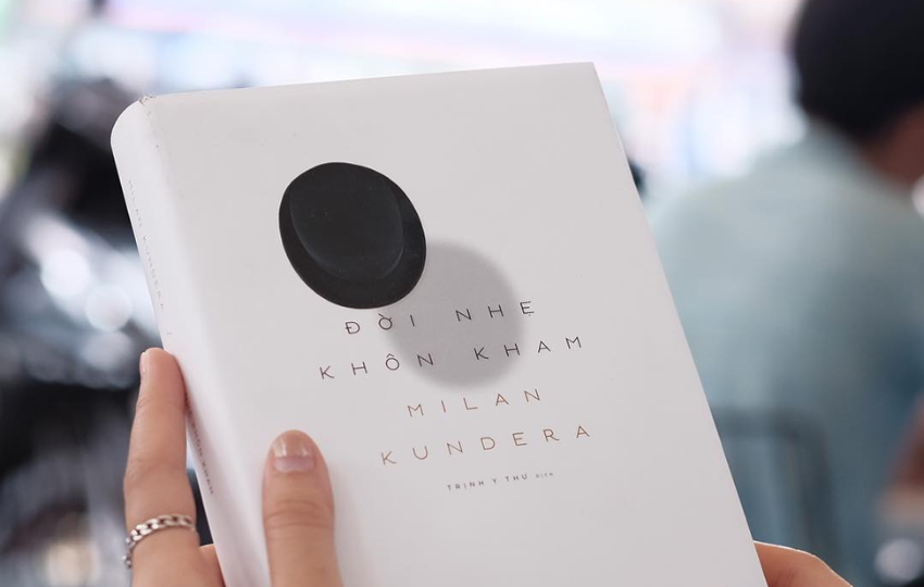 Review sách: ĐỜI NHẸ KHÔN NGOAN – Milan Kundera