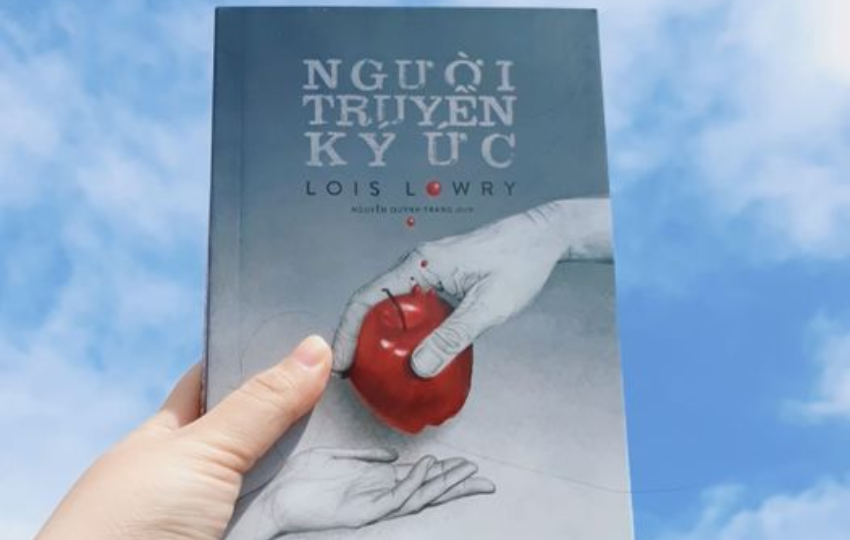 Review sách: NGƯỜI TRUYỀN KÍ ỨC - Lois Lowry