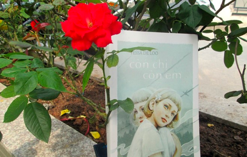Review sách: CÒN CHỊ CÒN EM - Tessa De Loo
