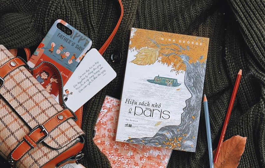 Review sách: HIỆU SÁCH NHỎ Ở PARIS– Nina George