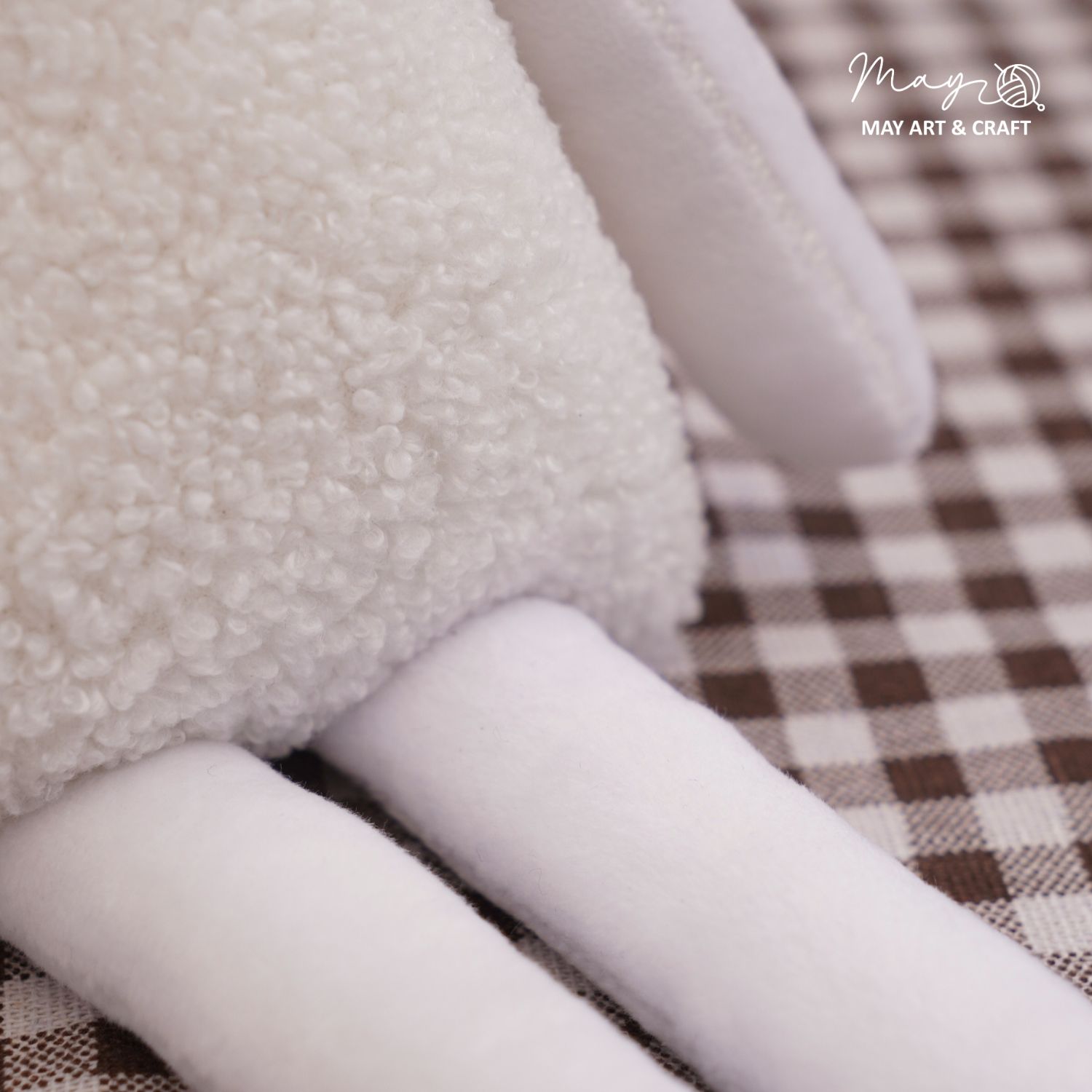 Set nguyên liệu tự làm thú bông cừu trắng