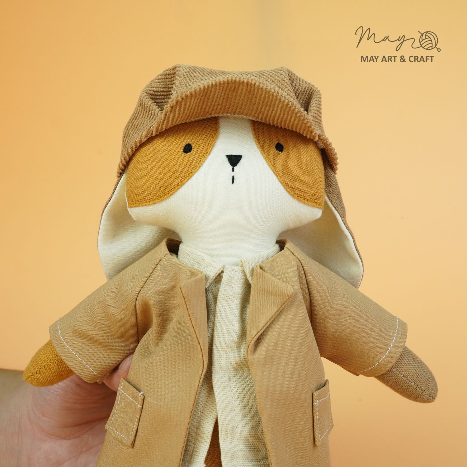 Chó Nâu Thám Tử