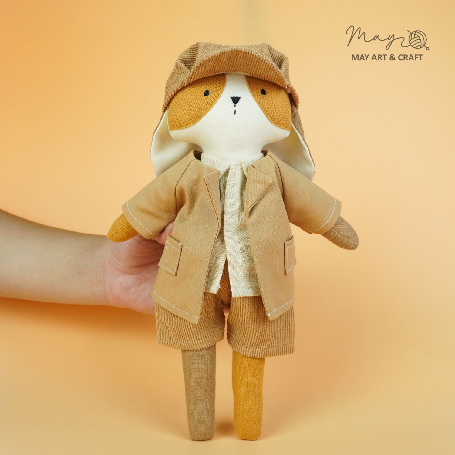 Chó Nâu Thám Tử