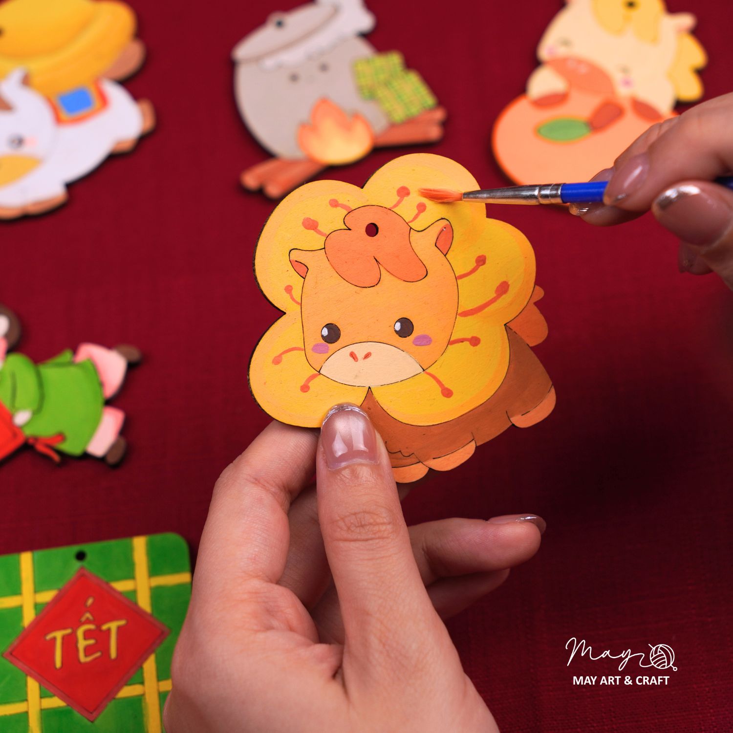 Set tô màu gỗ TẾT 2026 (20 hình gỗ, tặng kèm dây 12 màu acrylic & 2 cọ vẽ)