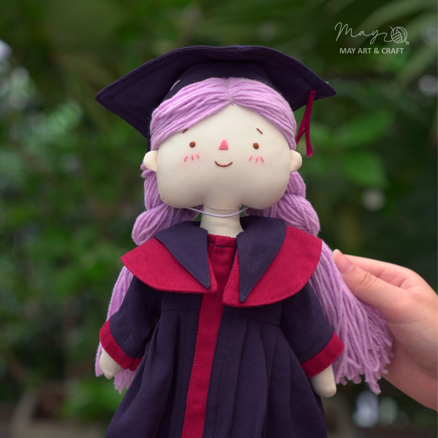 Bộ đồ tốt nghiệp kèm mũ cho búp bê vải