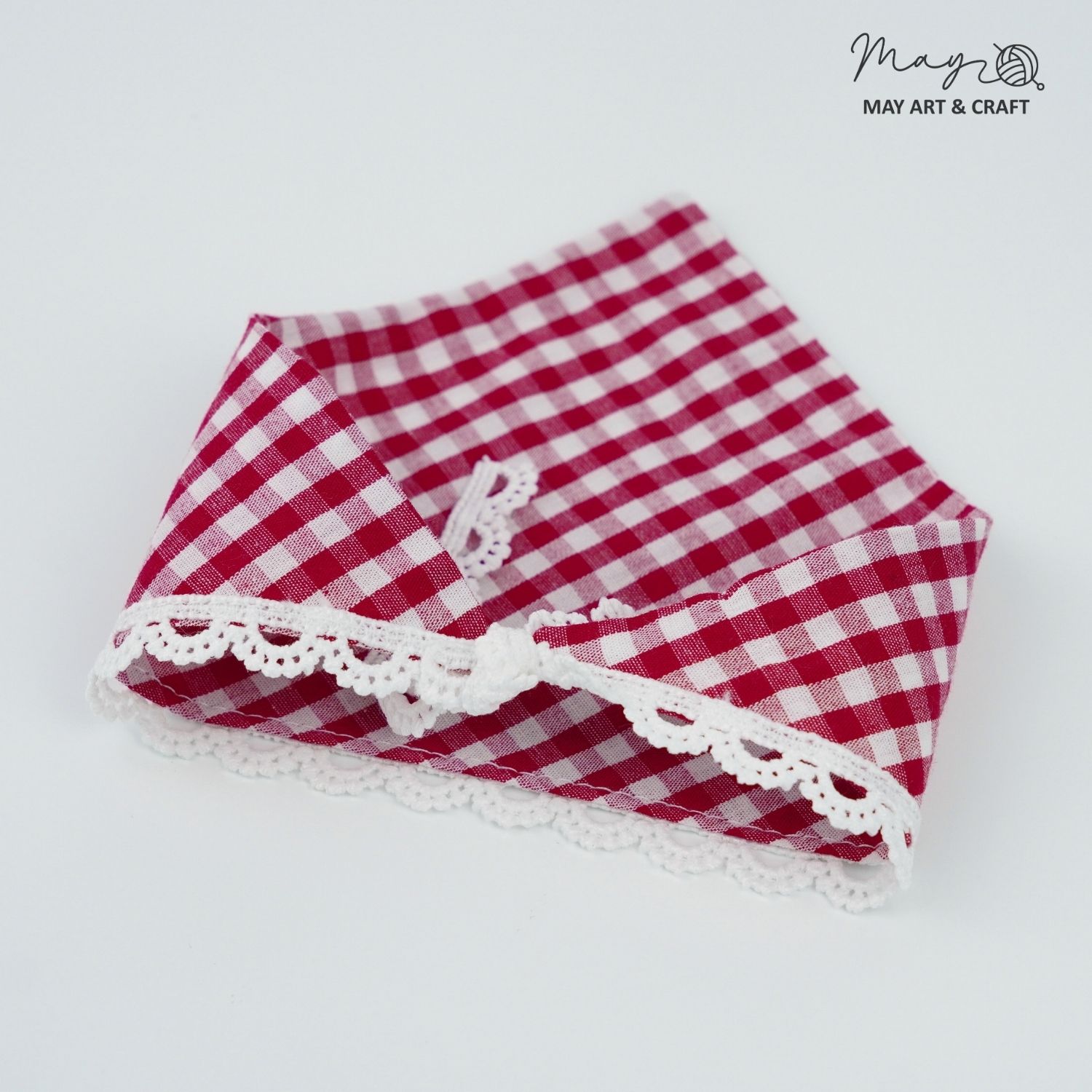 Phụ kiện khăn tam giác trùm đầu cho thú bông