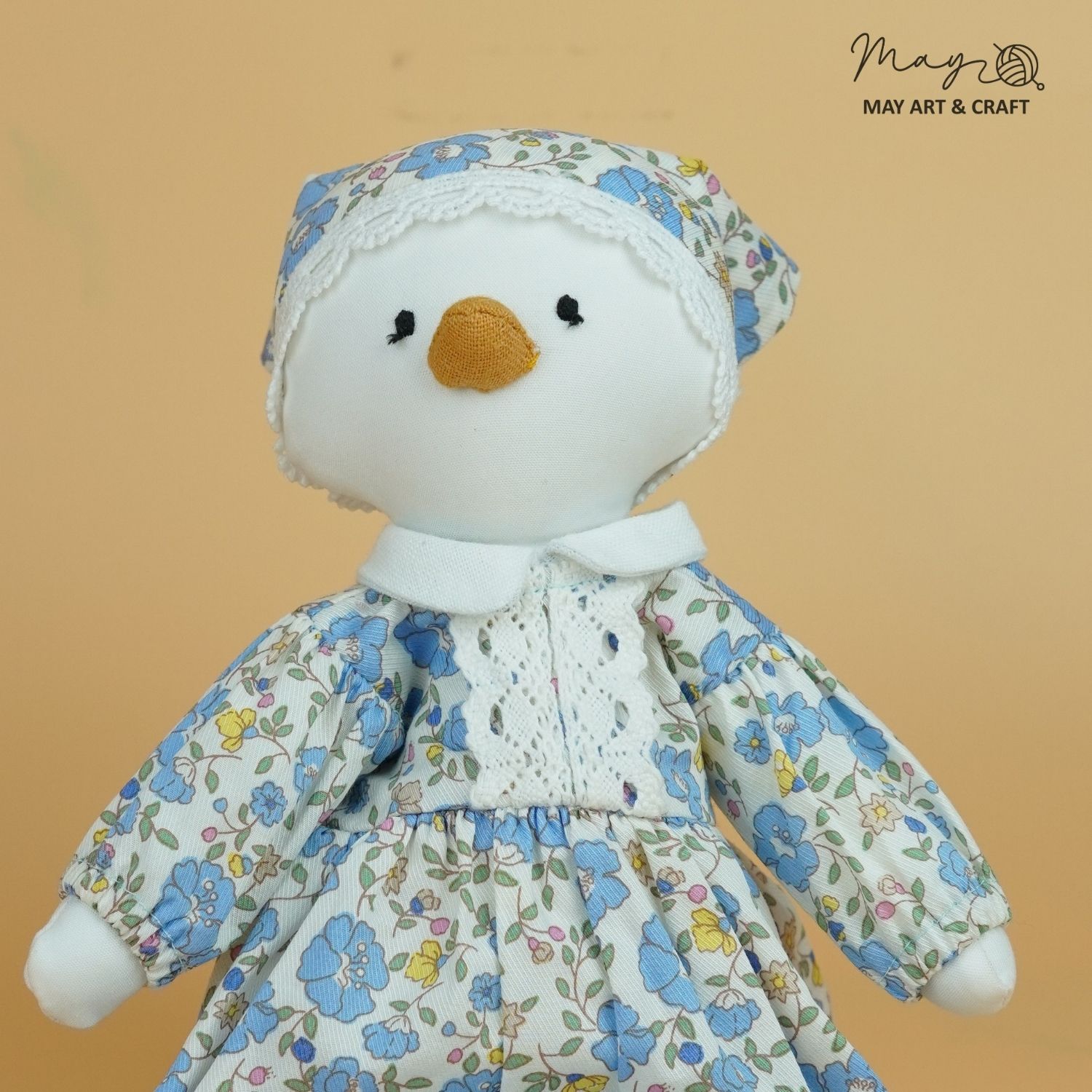 Phụ kiện khăn tam giác trùm đầu cho thú bông