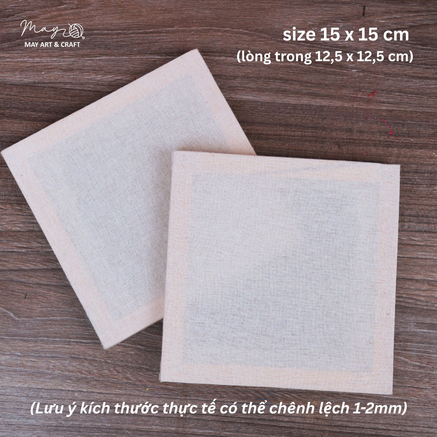 Khung gỗ căng vải thô mộc, vải aida loại mini dùng để thêu hoặc vẽ trang trí.