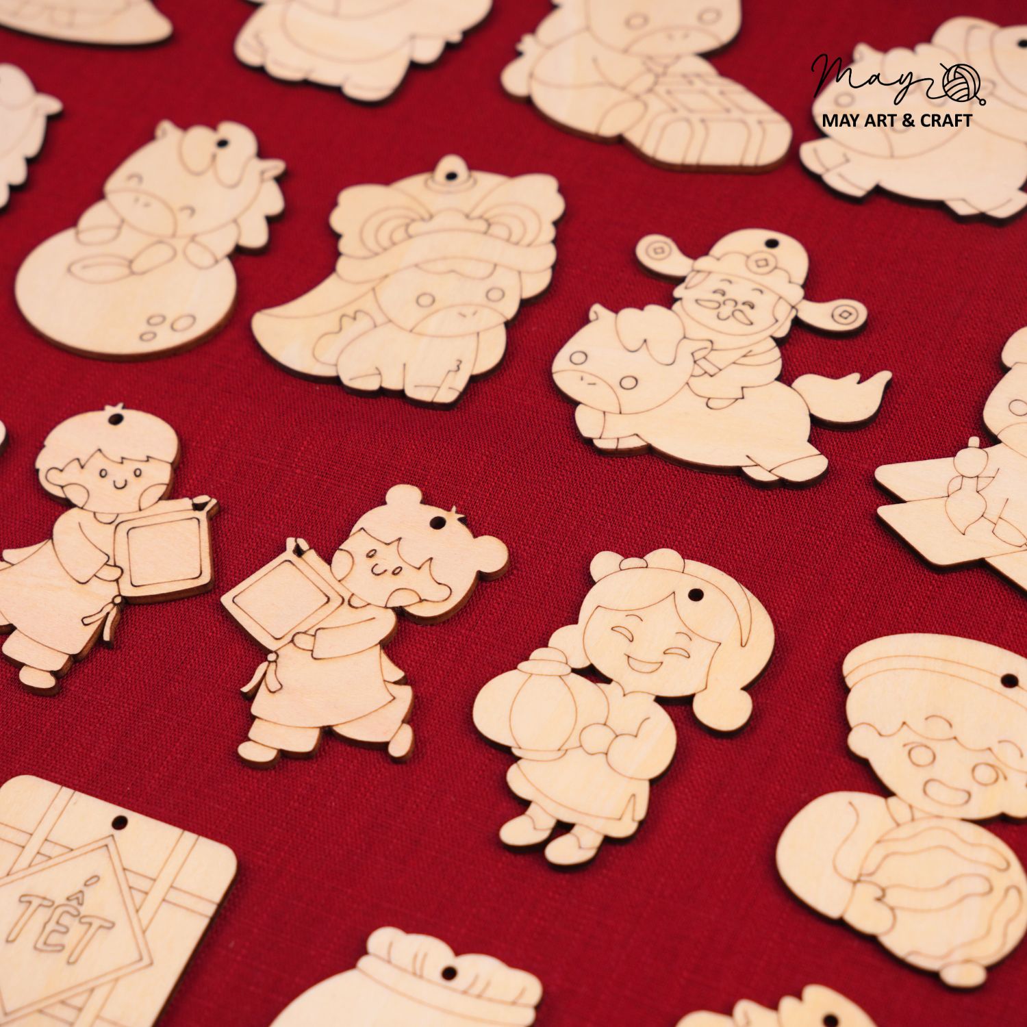 Set tô màu gỗ TẾT 2026 (20 hình gỗ, tặng kèm dây 12 màu acrylic & 2 cọ vẽ)