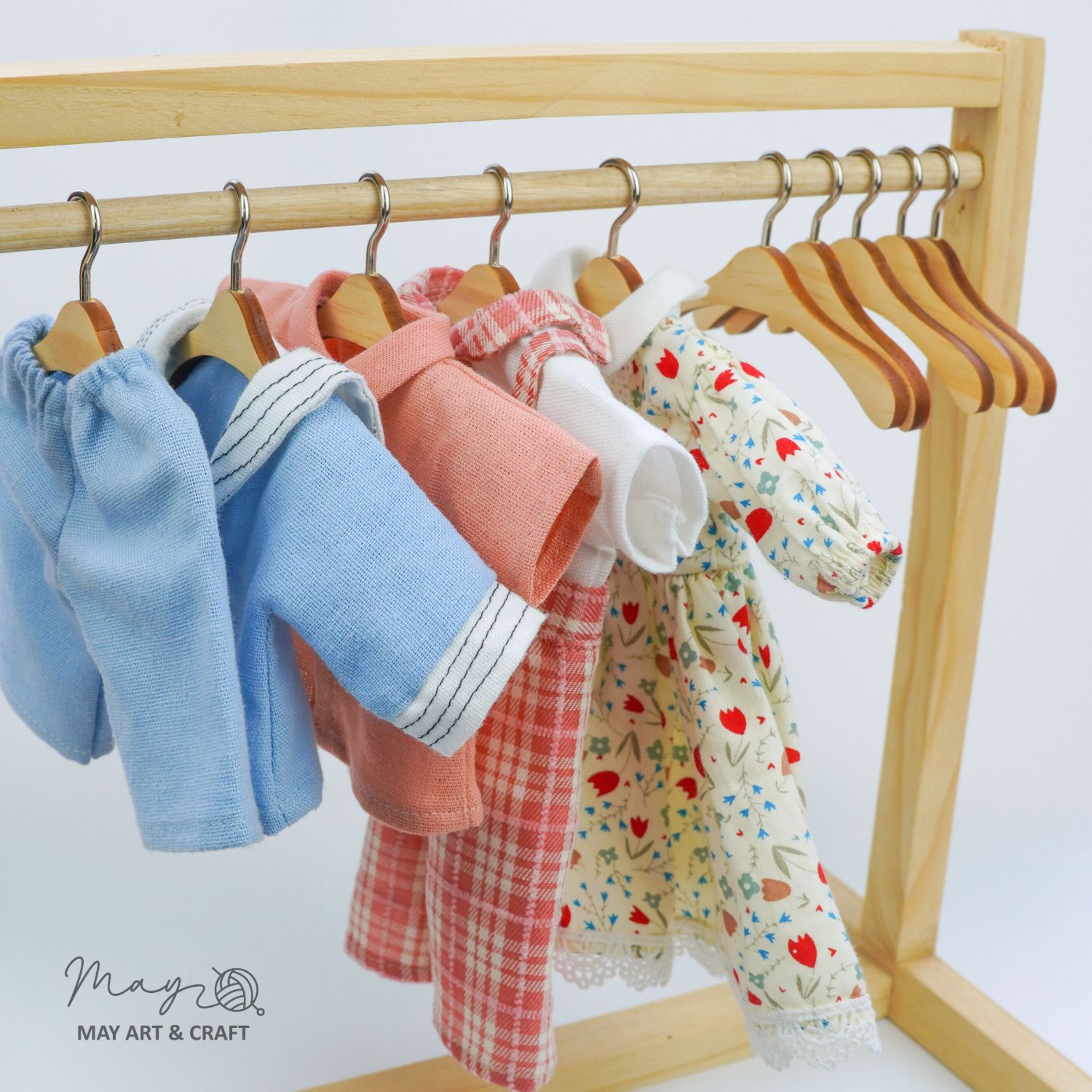 Móc treo quần áo thú bông bằng gỗ (có móc sắt) 10cm