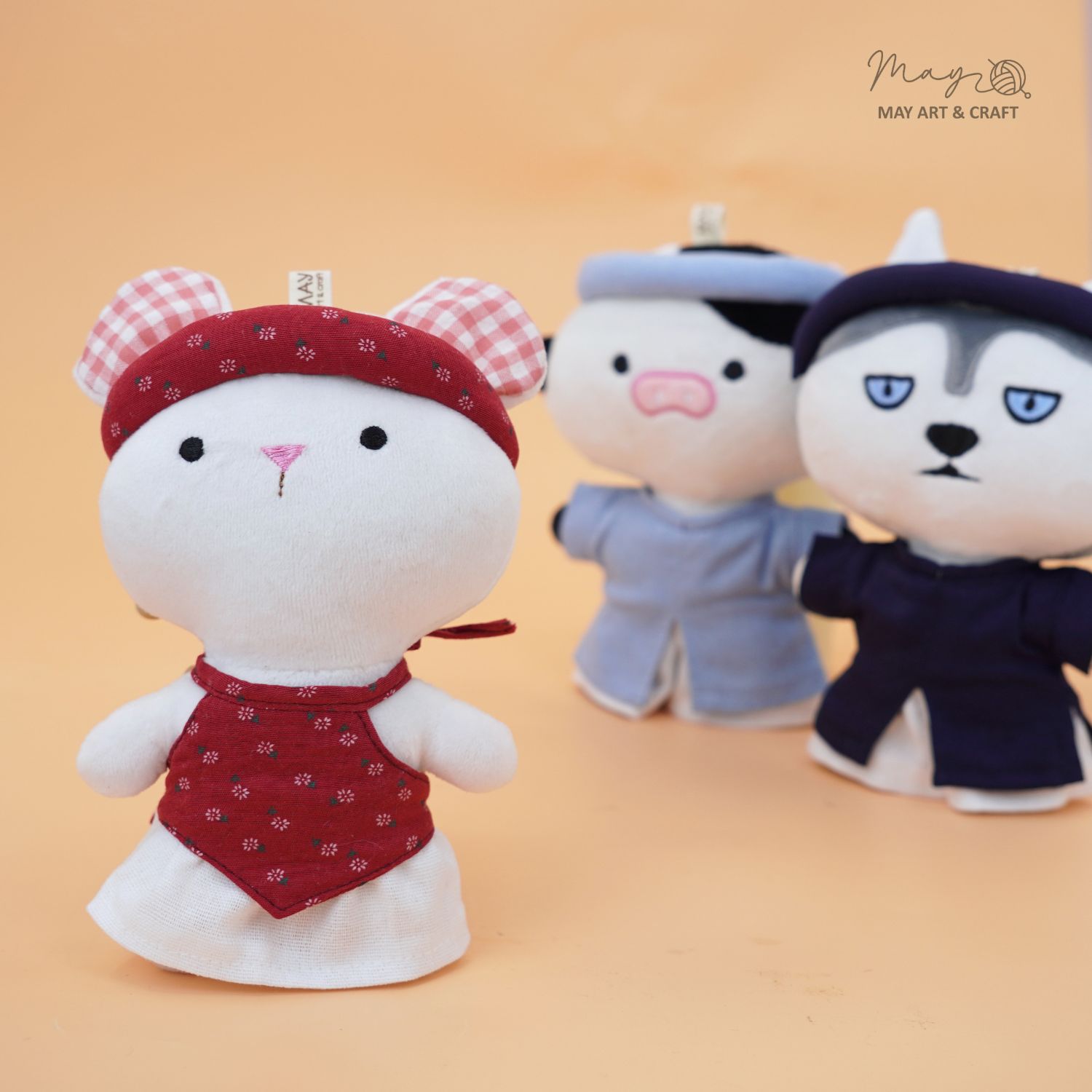 Set váy yếm kèm khăn mấn cho thú bông mini