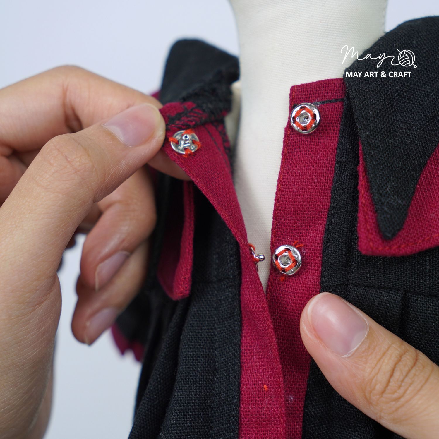 Bộ đồ tốt nghiệp kèm mũ cho búp bê vải