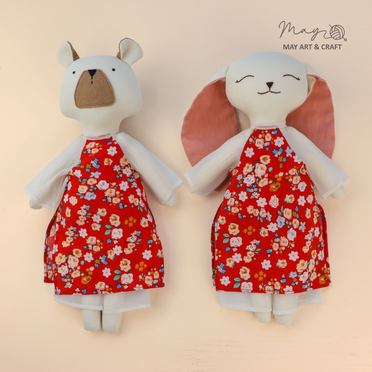 Bộ áo dài cổ tròn cách tân