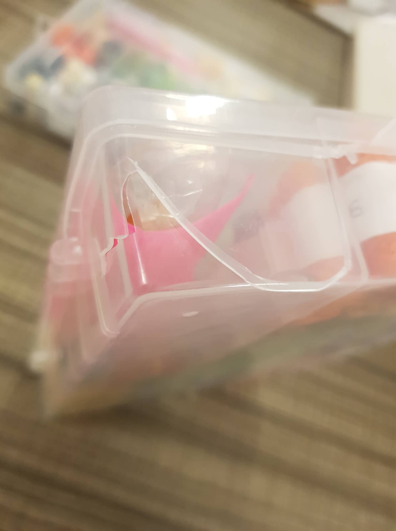 [Hàng thanh lý] Chỉ hộp cuộn sẵn (hộp nứt)