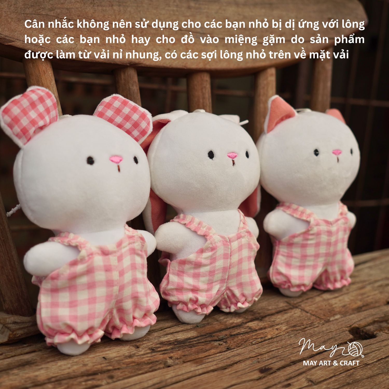 Thú bông mini kèm trang phục và móc treo silicon