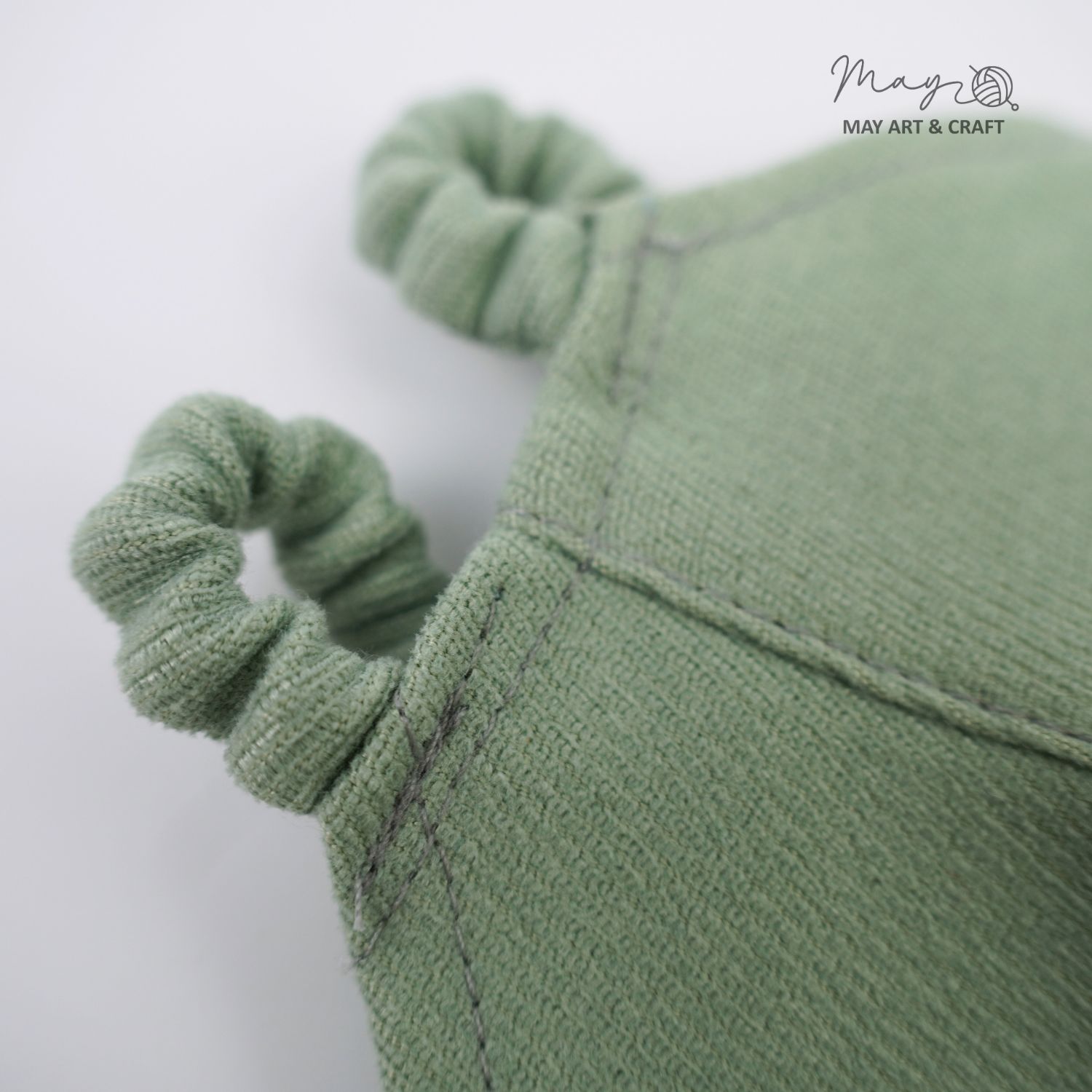 Quần yếm dáng suông cho thú bông mini