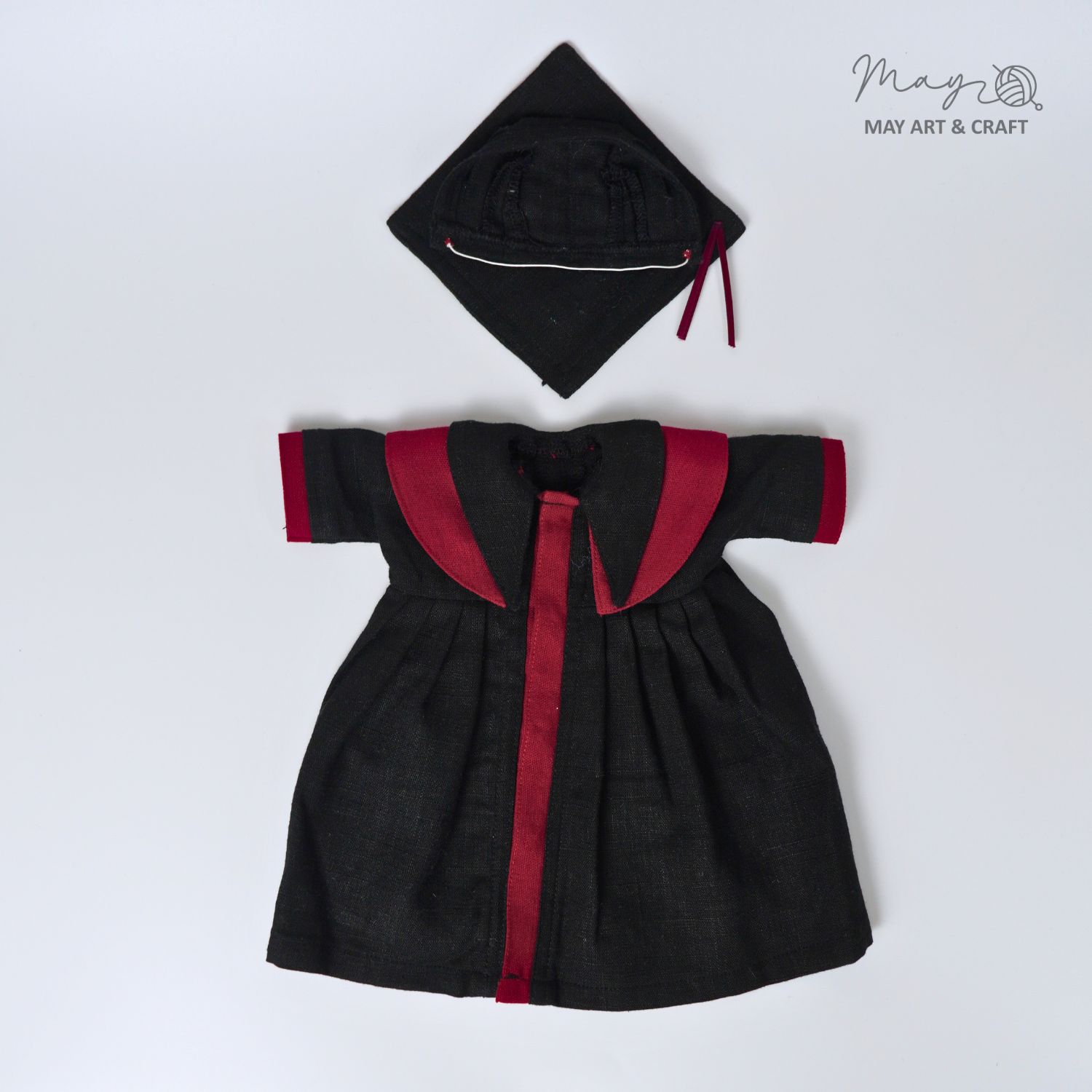 Bộ đồ tốt nghiệp kèm mũ cho búp bê vải