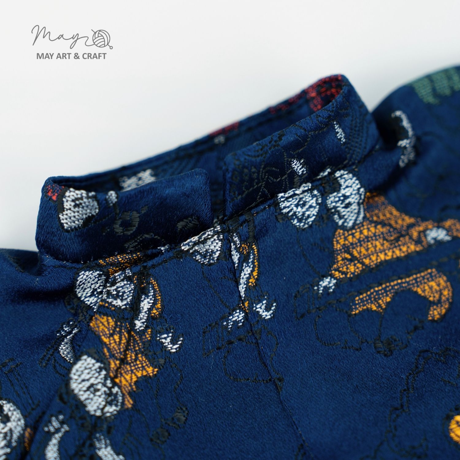 Bộ trang phục phong cách áo ngũ thân vải gấm (chỉ cho thú bông)