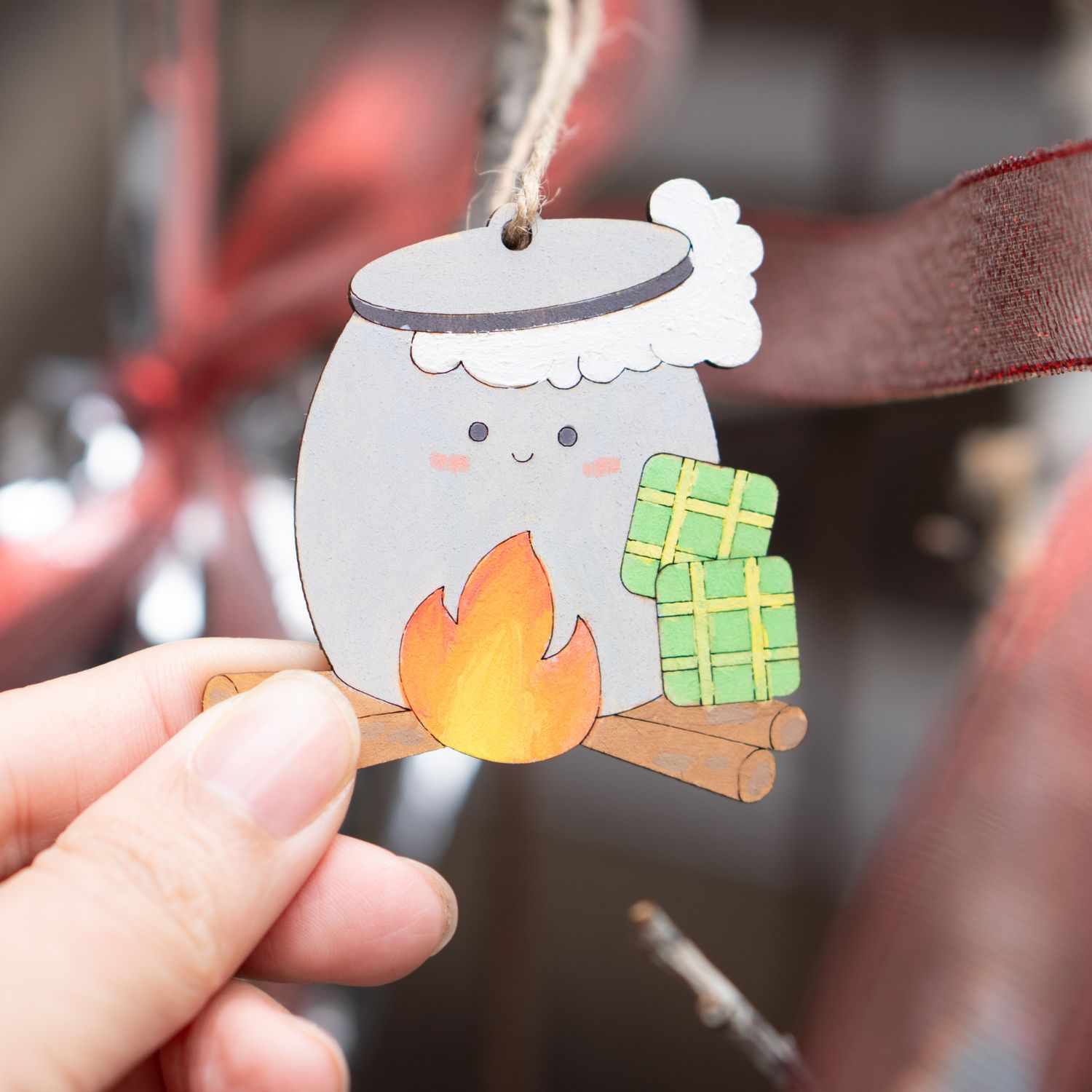 Set tô màu gỗ trang trí Tết 2025 (tặng 12 màu acrylic + 2 cọ vẽ khi mua set 20 hình)