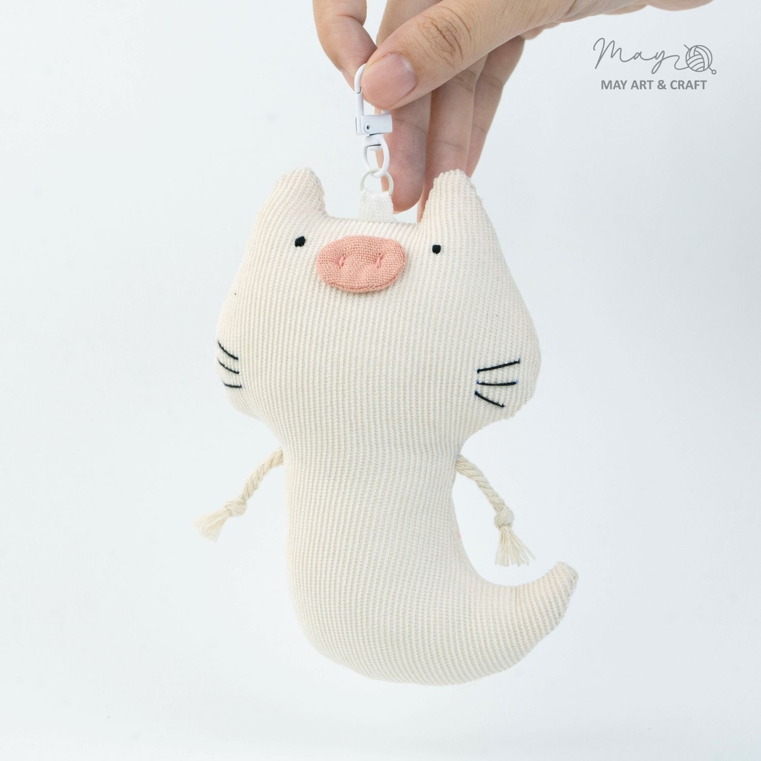 Móc khóa bông vải thủ công