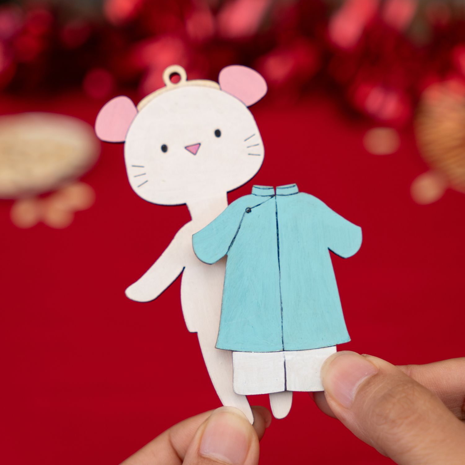 Set tô màu gỗ phối đồ trang phục truyền thống