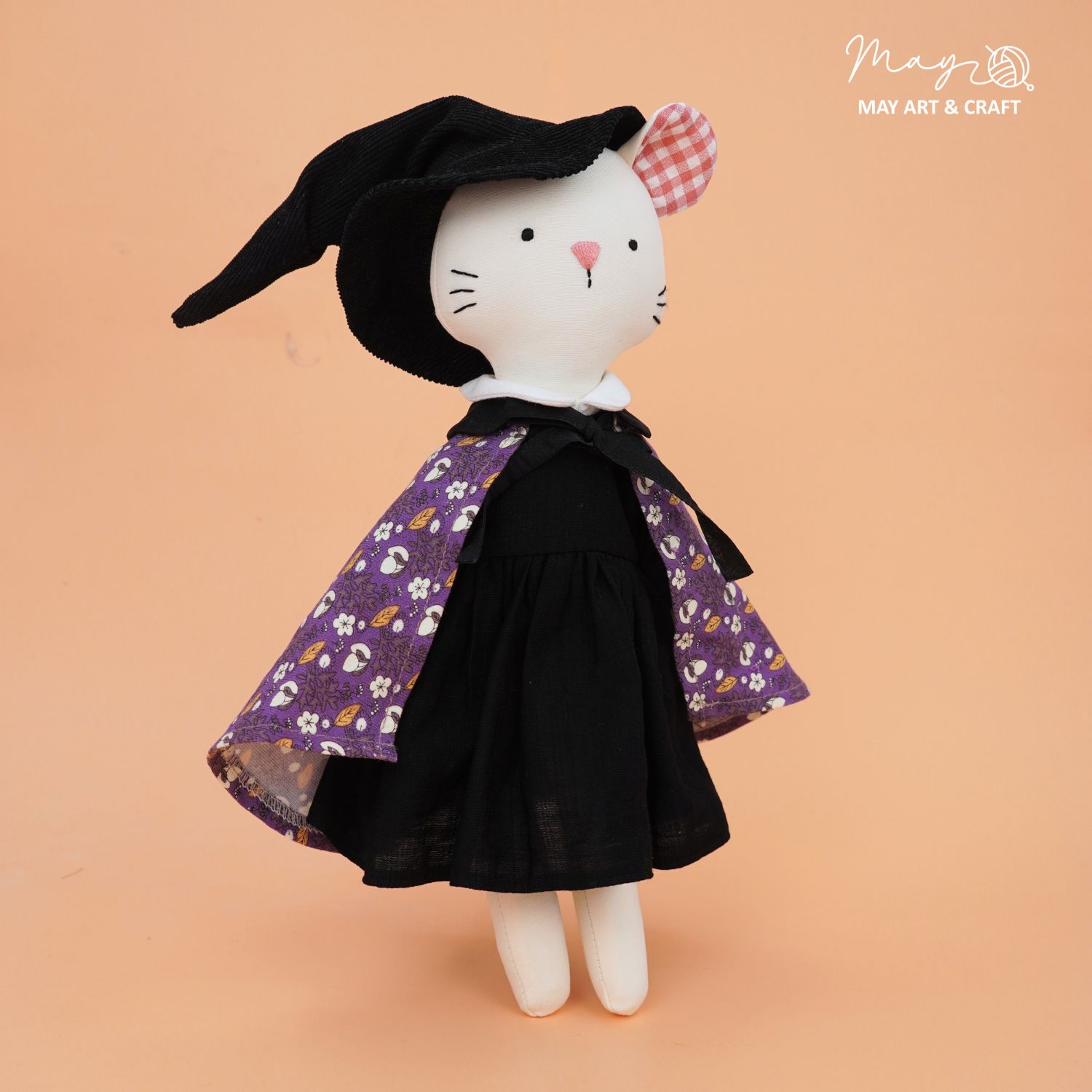 Váy xoè cổ sen màu đen cho thú bông vải