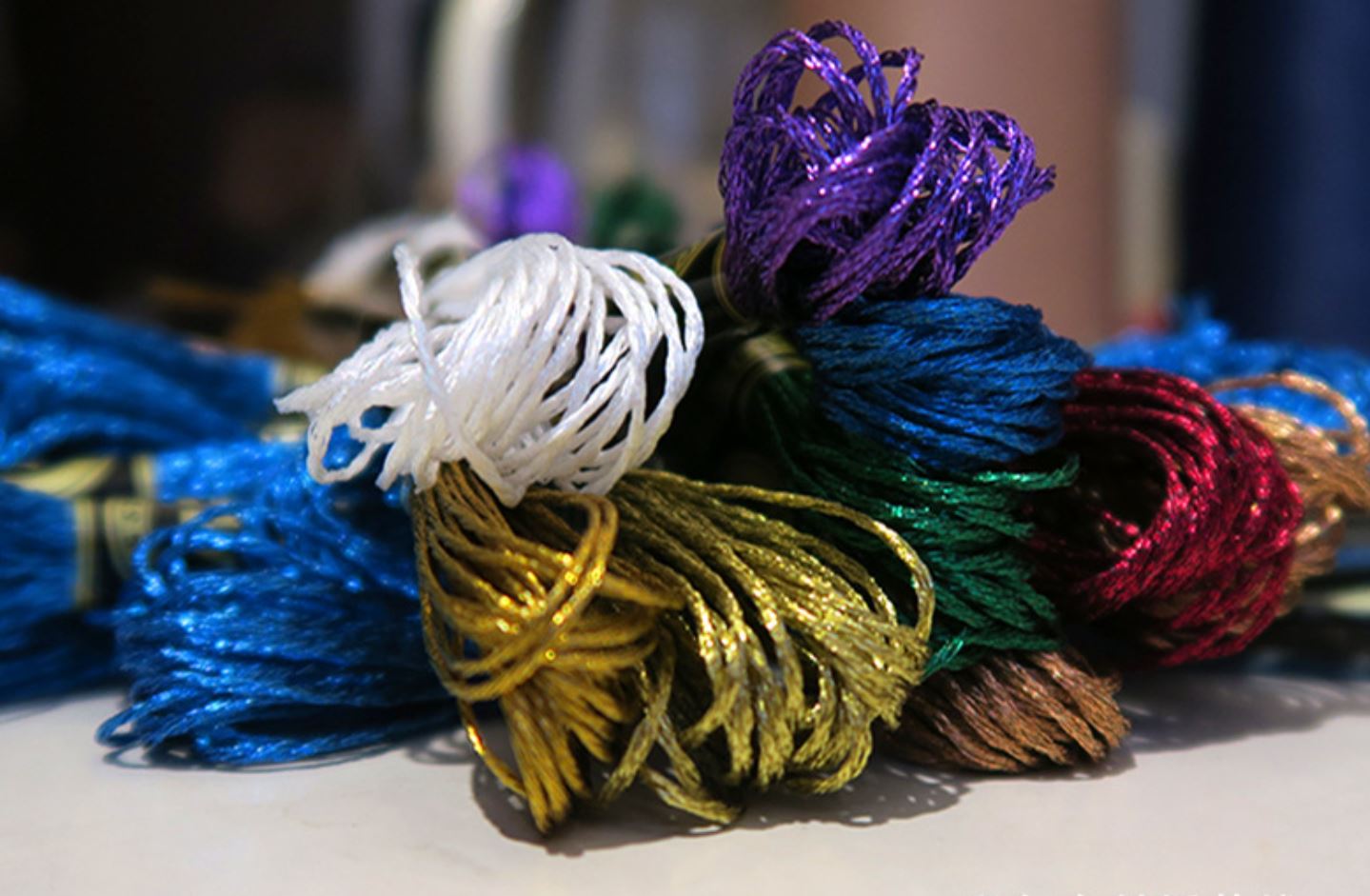 Chỉ thêu kim tuyến Cherish (Giá 1 tép) - xanh lá e699