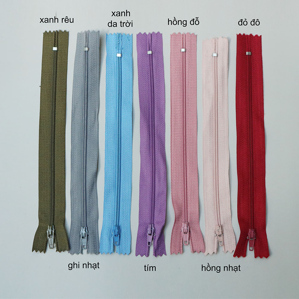 Combo 10 khóa kéo nhựa 20cm