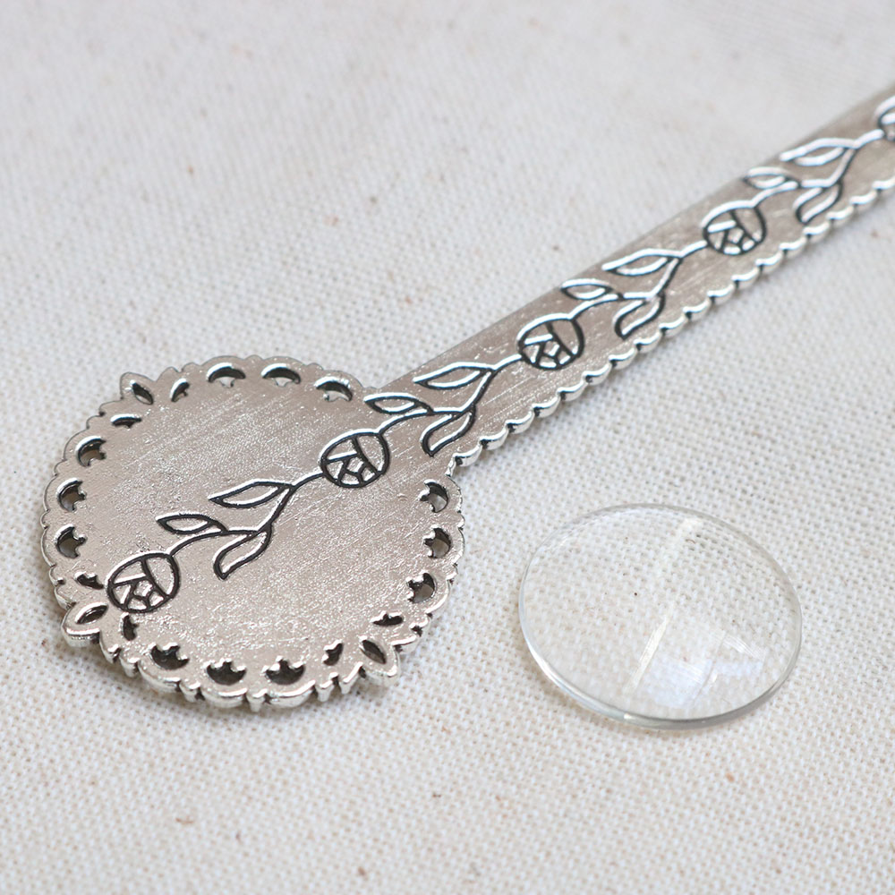 Bookmark kim loại - tròn đồng (viền loại 3)