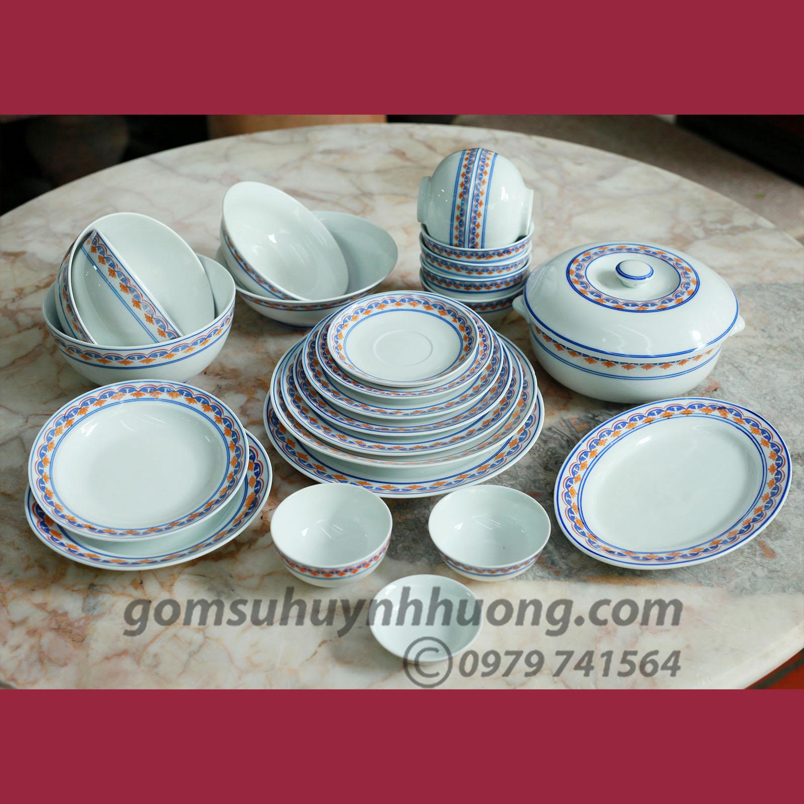 Bộ đồ ăn Hoa Viền