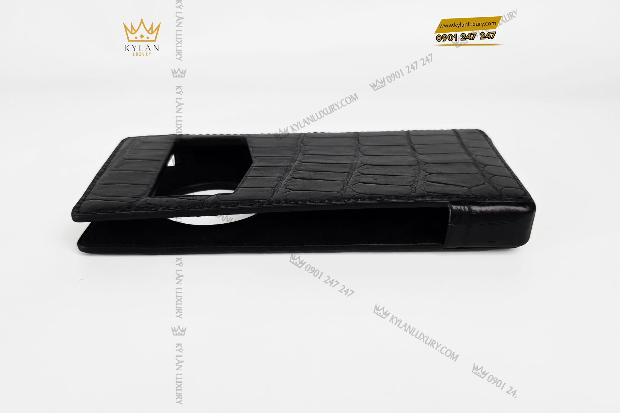 Kỳ Lân Luxury bao da dien thoai metavertu 2 da ca sau logo vertu 6 Bao da điện thoại Metavertu 2 da cá sấu logo Vertu