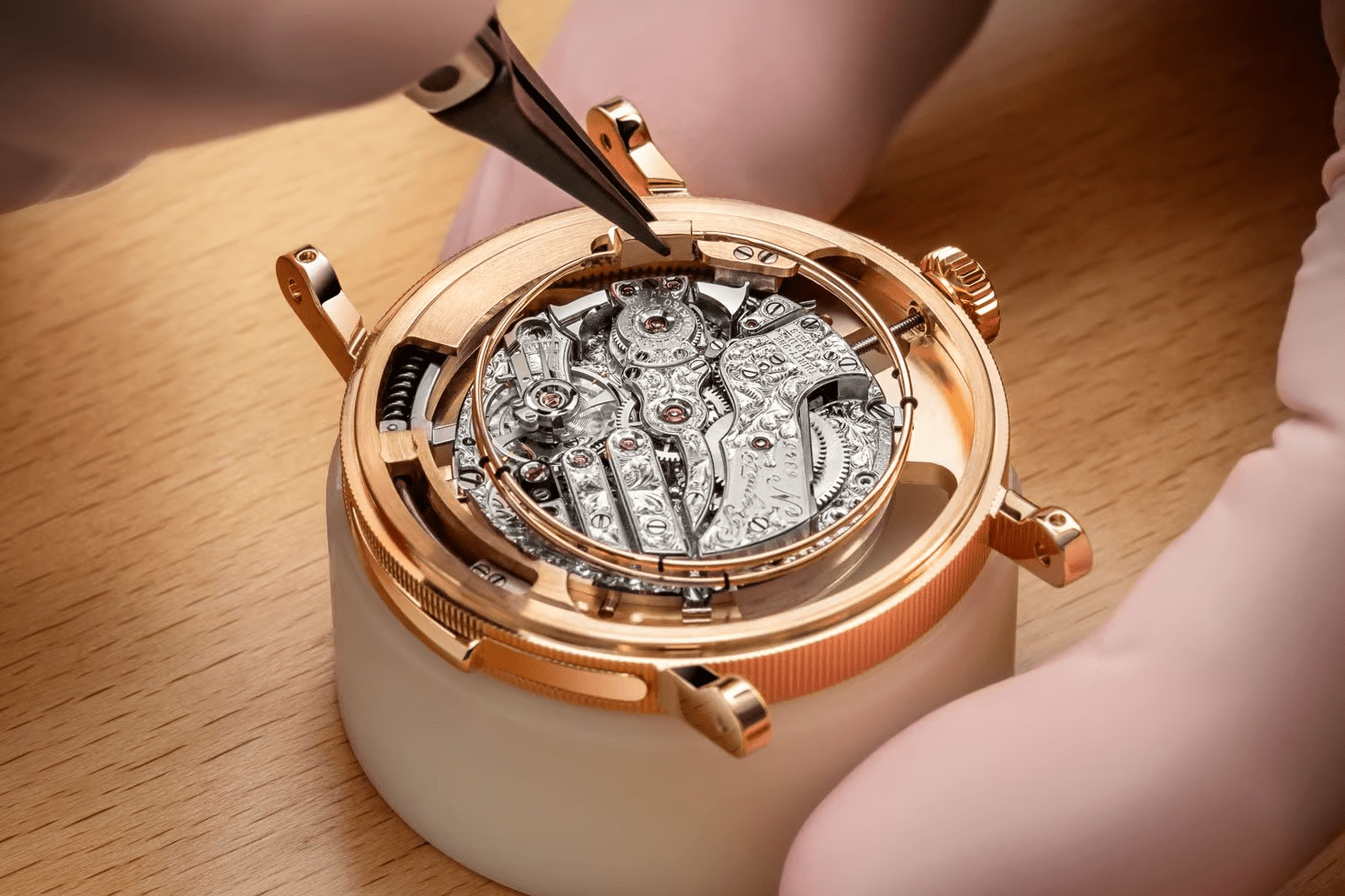 Đồng hồ Breguet Classique 7637 Répétition tráng men