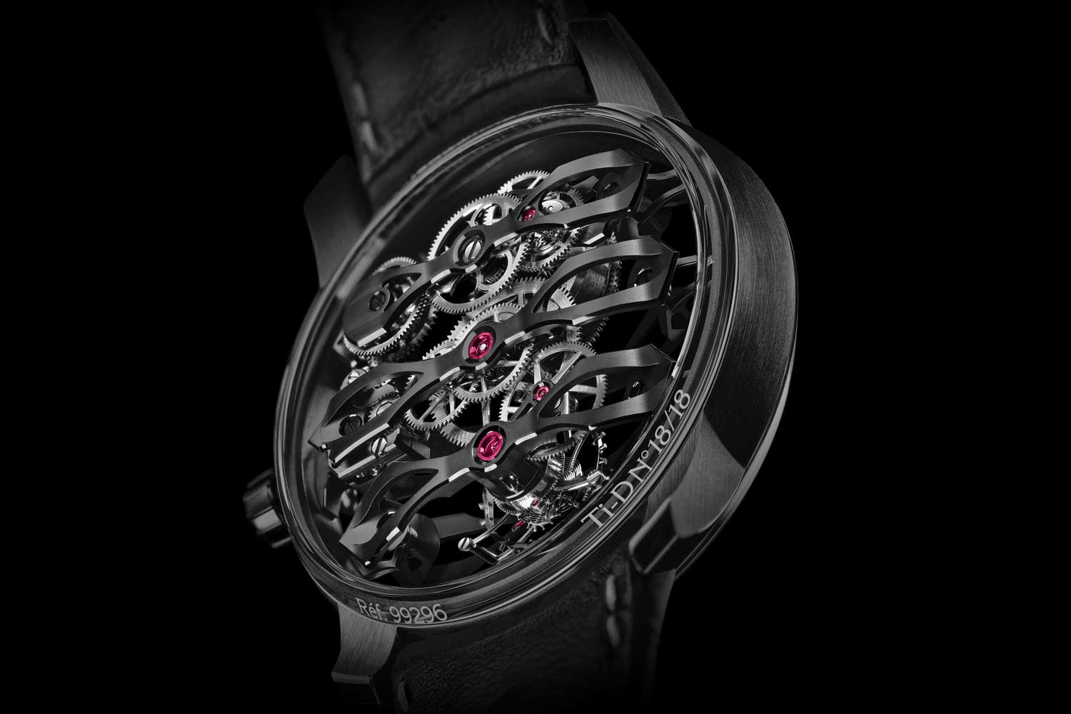 Chiêm ngưỡng siêu phẩm Tourbillon - Aston Martin Edition giới hạn 18 chiếc