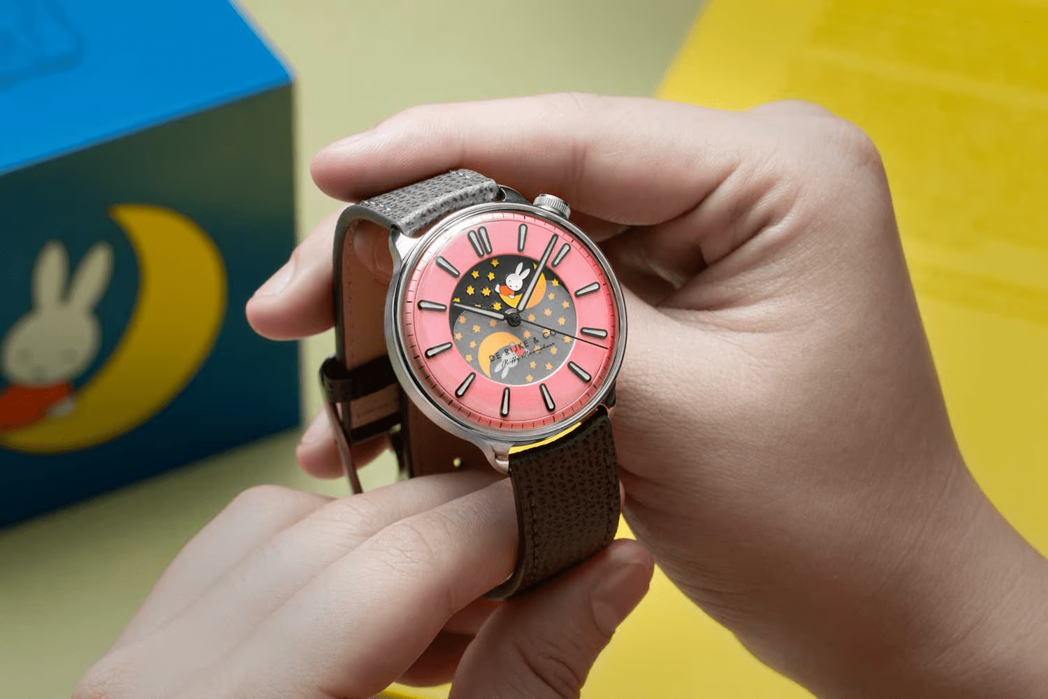 Đồng hồ De Rijke & Co. Miffy Double Moonphase “Black & Pink”