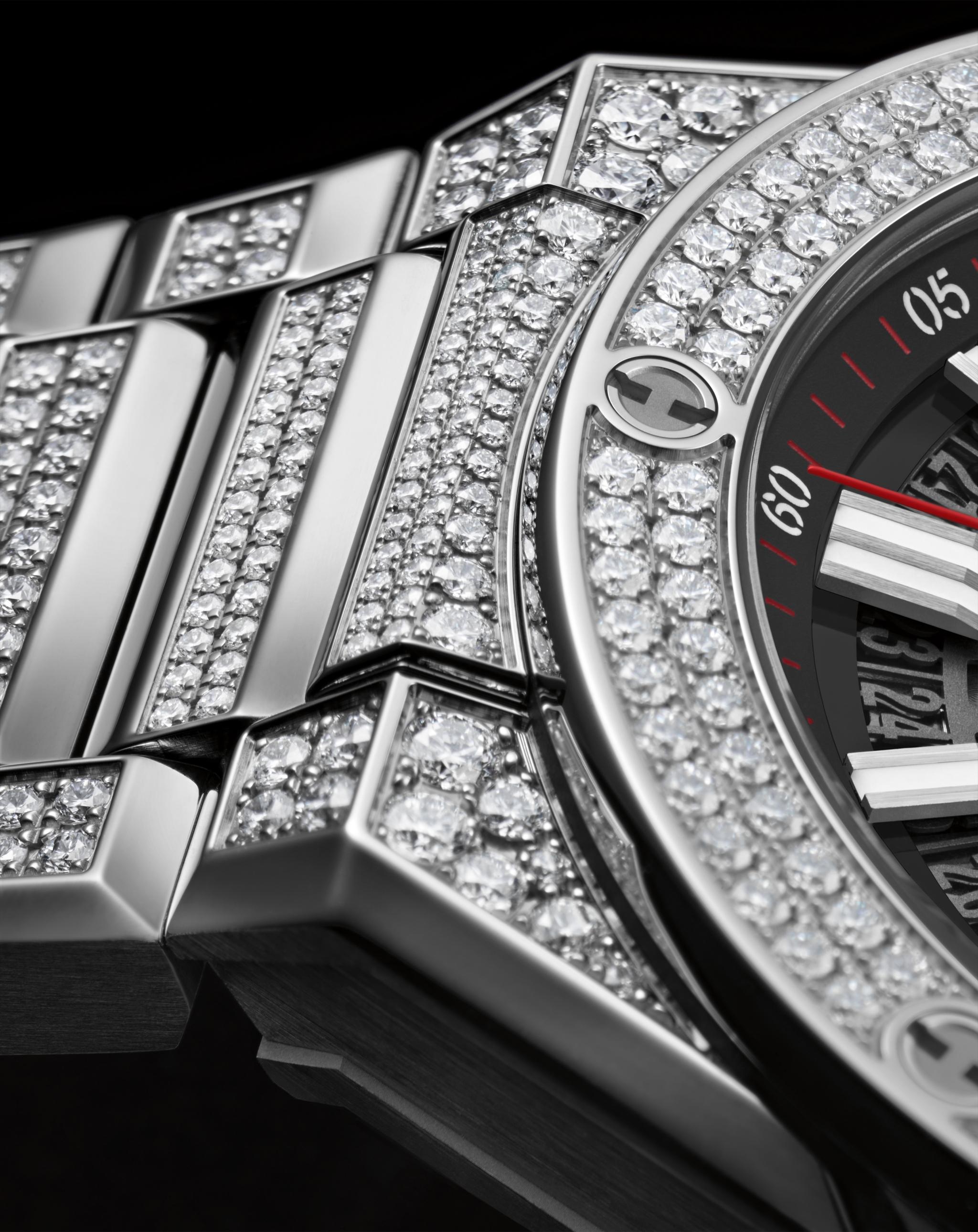 Đồng hồ Big Bang Integrated Time Only Titanium Pave 40mm