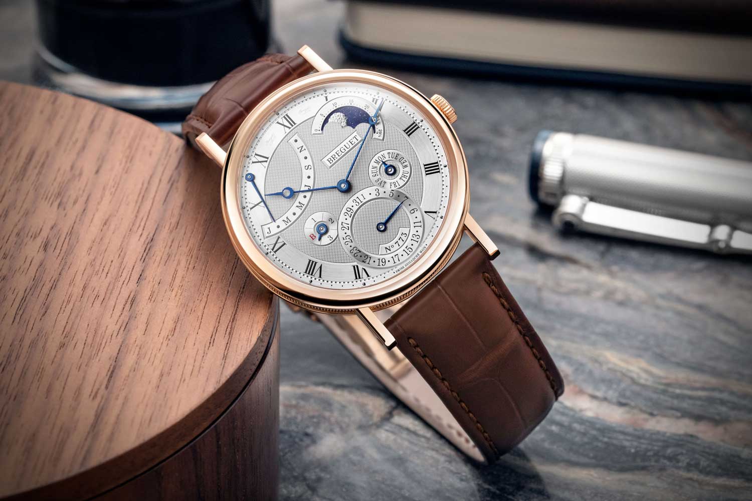 Đồng hồ Breguet Classique Quantième Perpétuel 7327