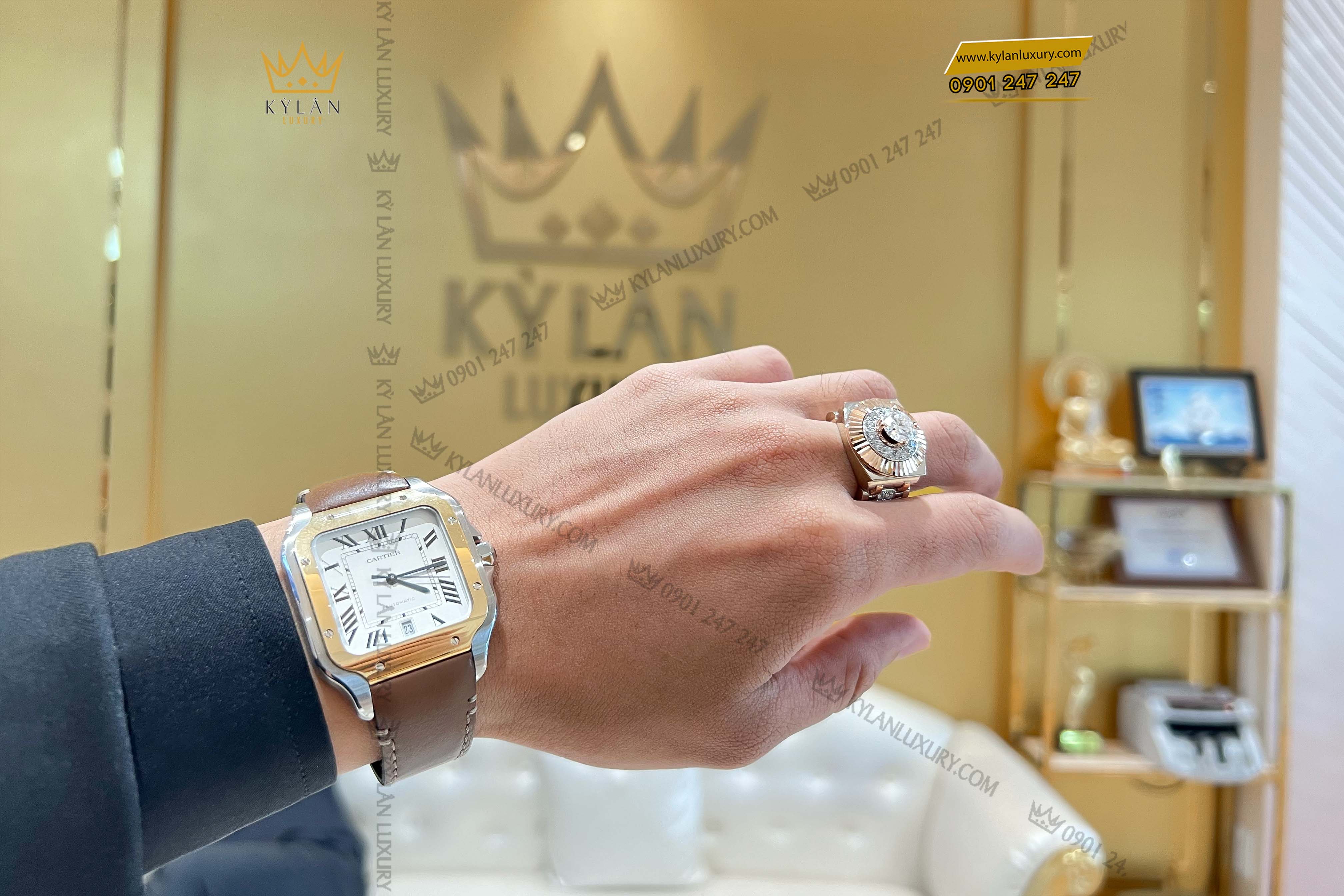 Kỳ Lân Luxury dong ho cartier santos de cartier crw2sa0009 3 eea6dec6 4c67 4492 95ab 9ccac054b4bc Đồng hồ Cartier Santos de Cartier Large Size 39.8 mm