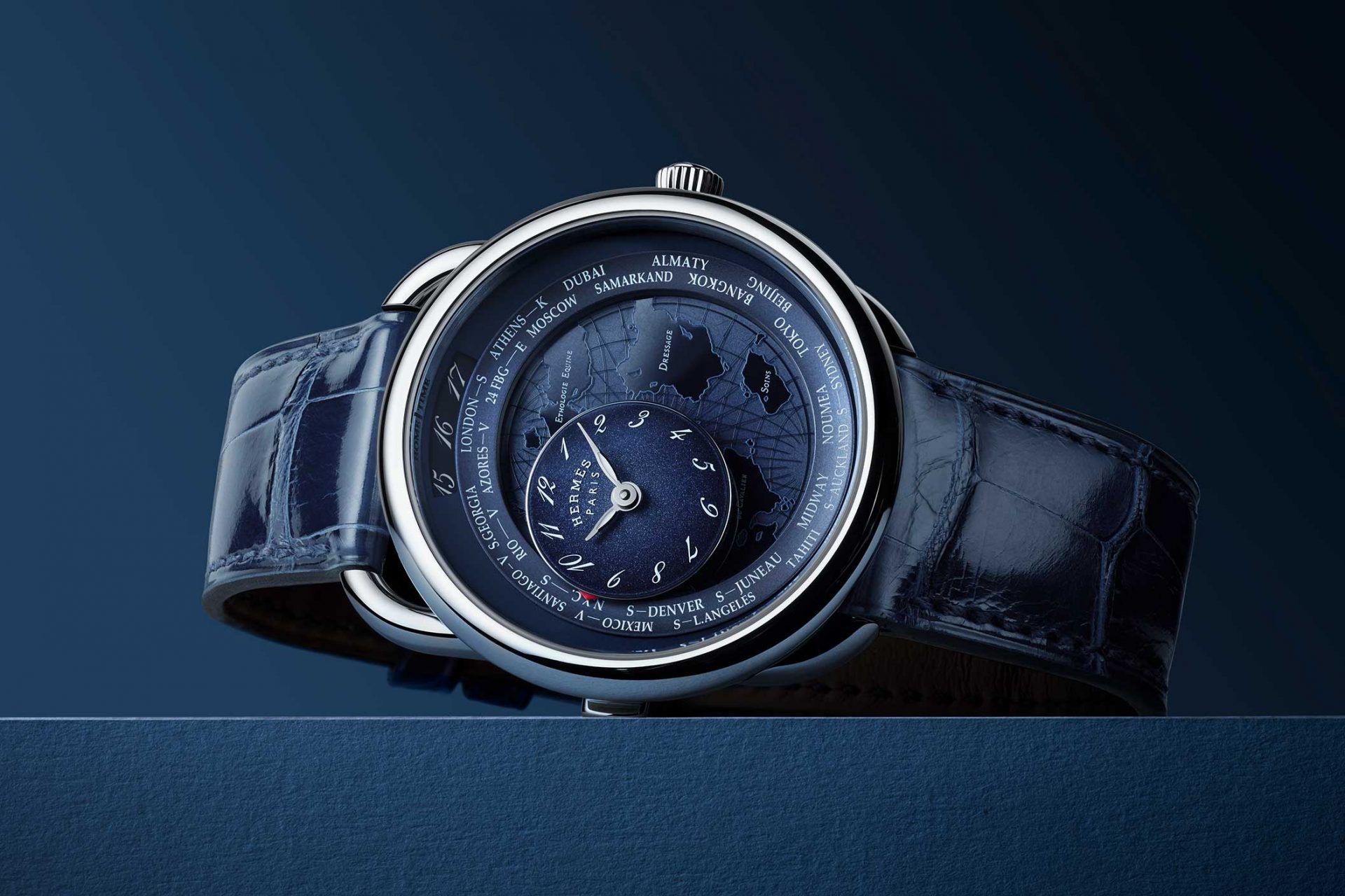 Đồng hồ Hermès Arceau Le Temps Voyageur