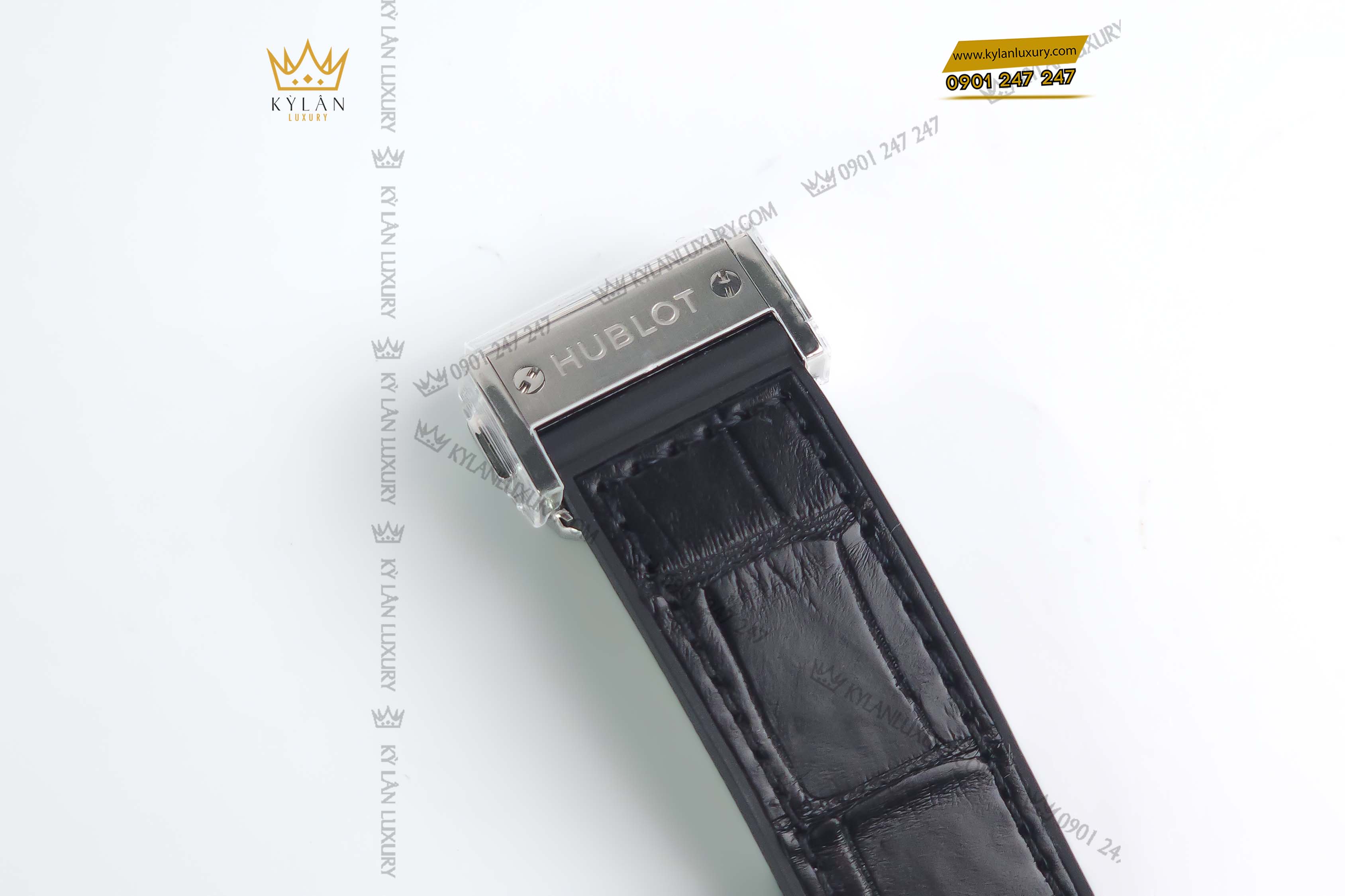 Kỳ Lân Luxury dong ho hublot classic fusion titanium diamonds 38mm 565 nx 1470 lr 1 Đồng hồ Hublot Classic Fusion Titanium Diamonds 38mm 565.nx.1470. LR.1204