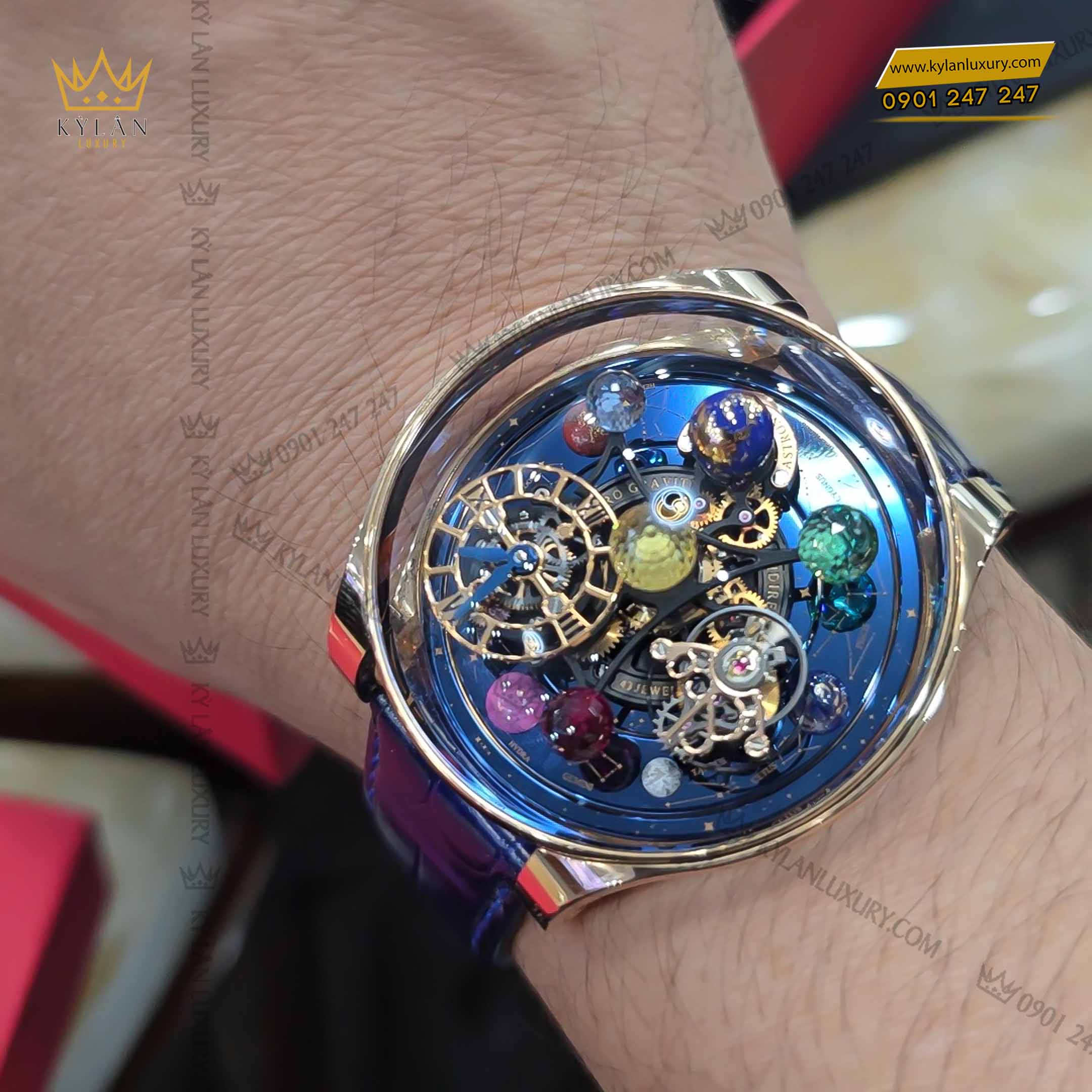 Kỳ Lân Luxury dong ho jacob co astronomia solar constellation planets as300 5 Đồng hồ Jacob & Co Astronomia Solar Constellation & Planets
