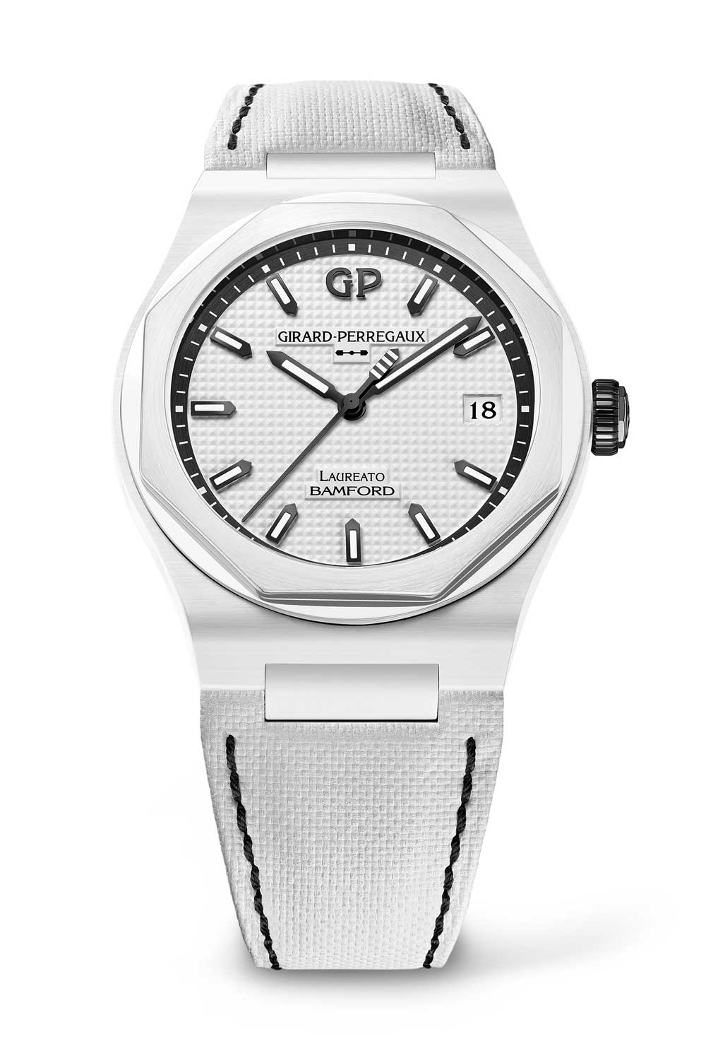 Đồng hồ gốm trắng Laureato Ghost của Girard-Perregaux